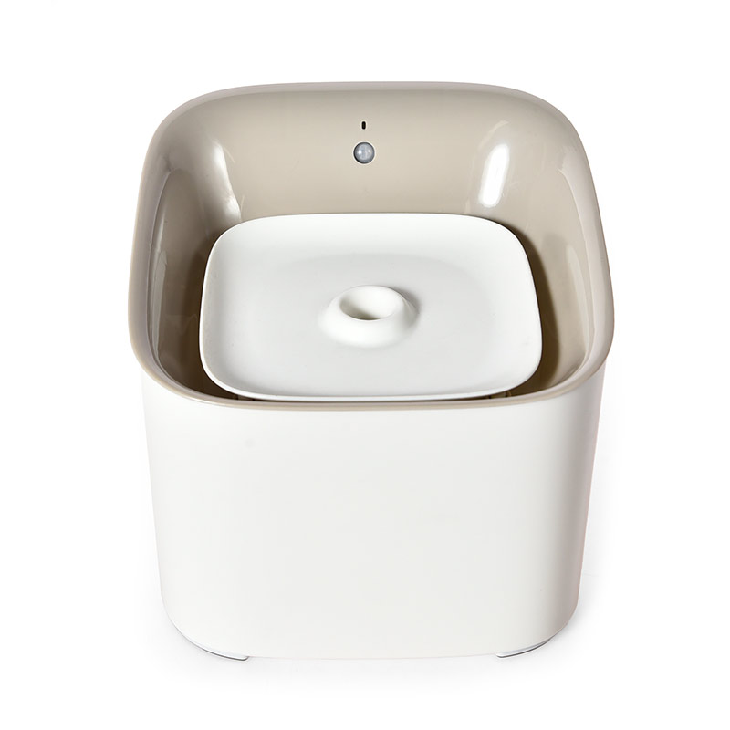 Умный питьевой фонтан для домашних животных