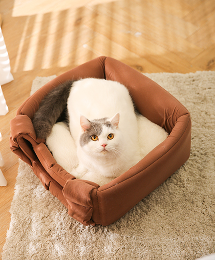 Зимняя теплая клетчатая кошачья кровать с дизайном в стиле Michelin