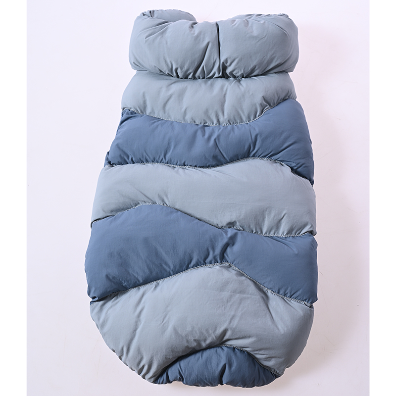 Пуховая зимняя куртка для собак