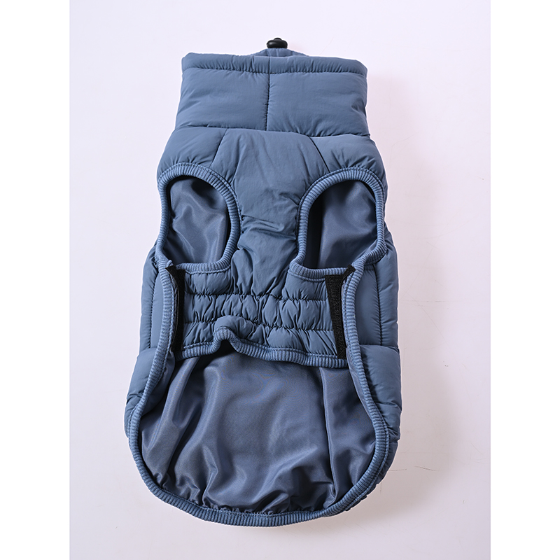 Лёгкая тёплая куртка для собак