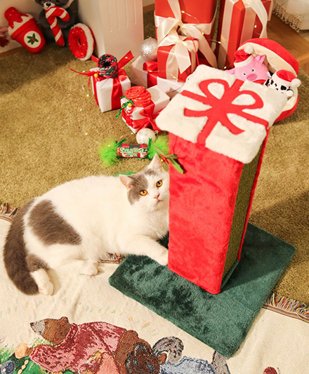 Профессиональный производитель рождественской кошачьей елки с сизалевой поверхностью для царапания и прочной основой
